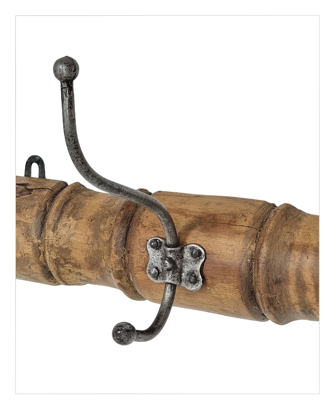 detail-antique-wood-iron-coat-rack-french-style