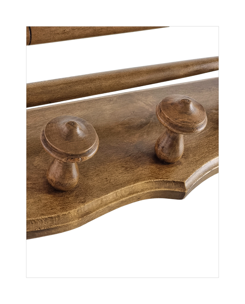detail-wooden-2-mushroom-shaped-coat-hook